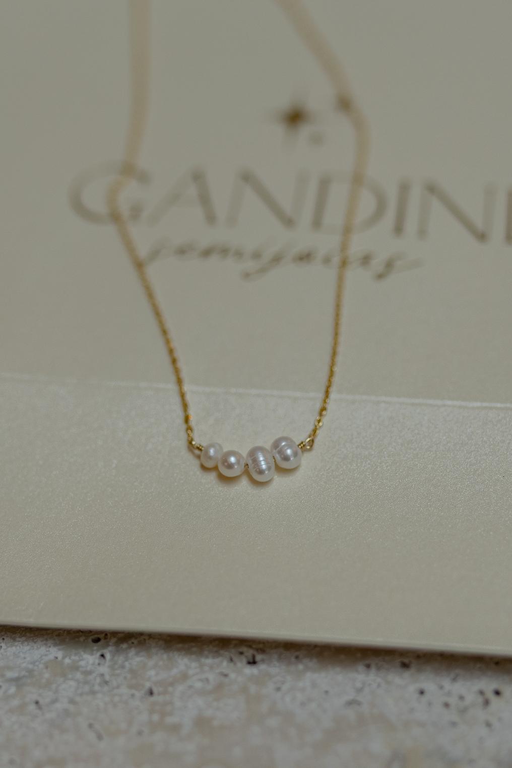 Colar Choker Pérolas de Água Doce Dourado