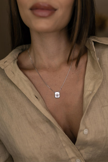 Colar Escapulário Espírito Santo e Cruz Masculino Ródio Branco