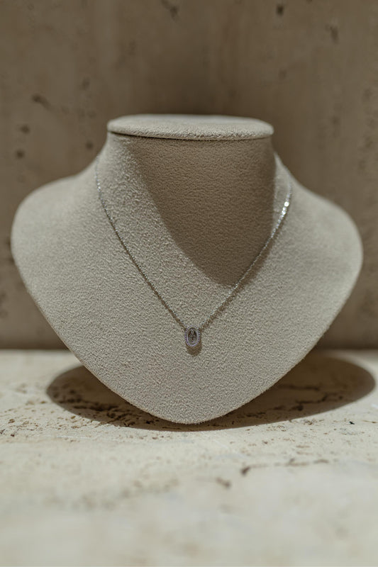 Colar Mini Nossa Senhora das Graças Oval Prata 925 Ródio Branco