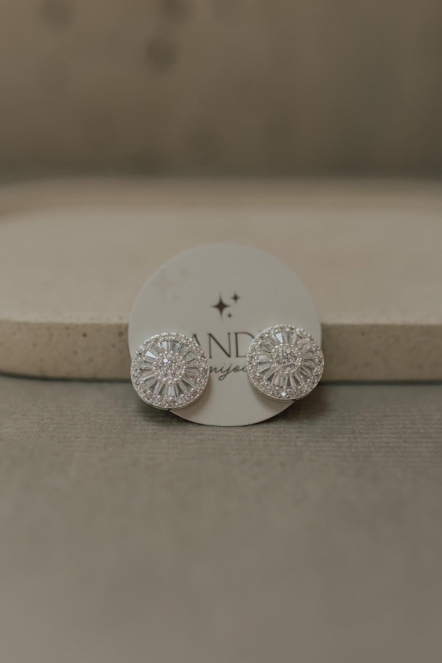 Brinco Pizza Zircônia Cristal Ródio Branco