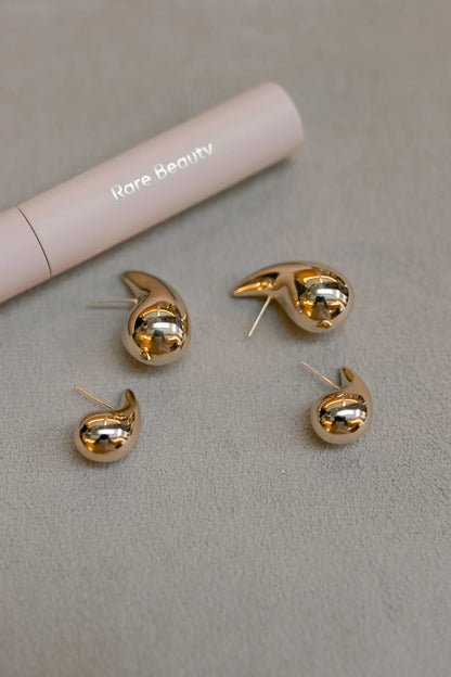 Brinco Gota Oca Maior Dourado