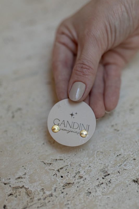 Brinco Fixo Mini Disco Dourado