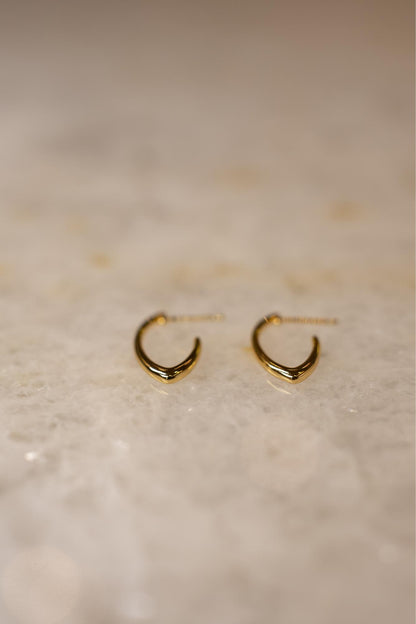 Brinco Meia Argola Ponta Dourado