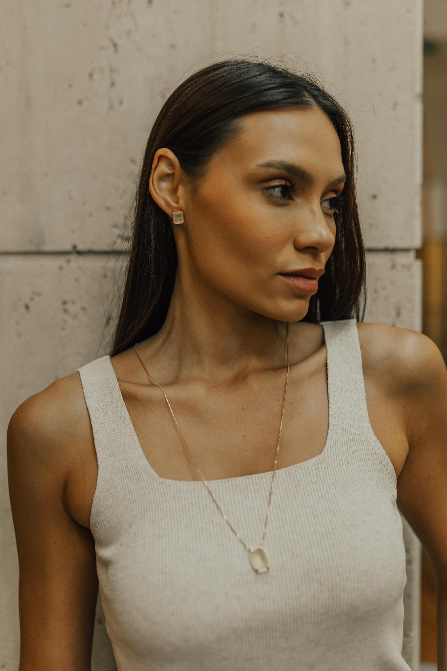 Brinco Solitário Retangular  Safira Amarela Dourado