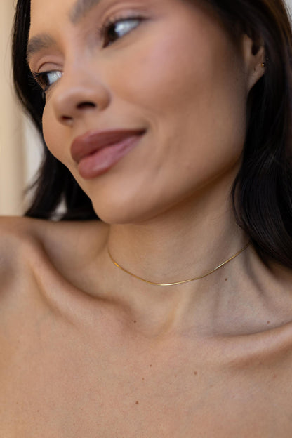 Colar Choker Snake 1mm Dourado