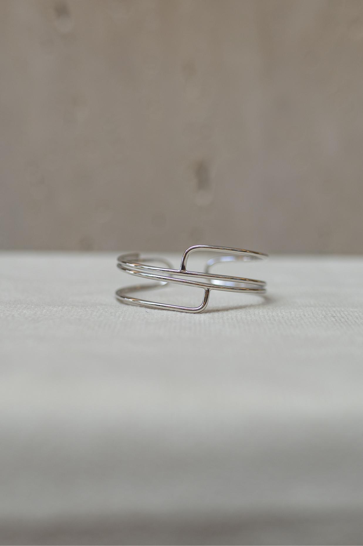 Bracelete Voltas Vazado Ródio Branco