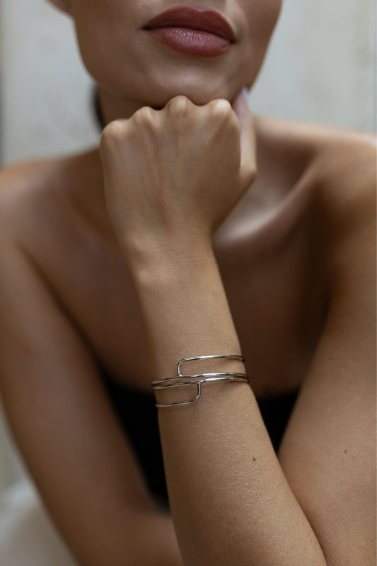 Bracelete Voltas Vazado Ródio Branco