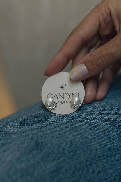 Brinco Pérola de Água Doce com 5 Zircônias Prata 925 Ródio Branco