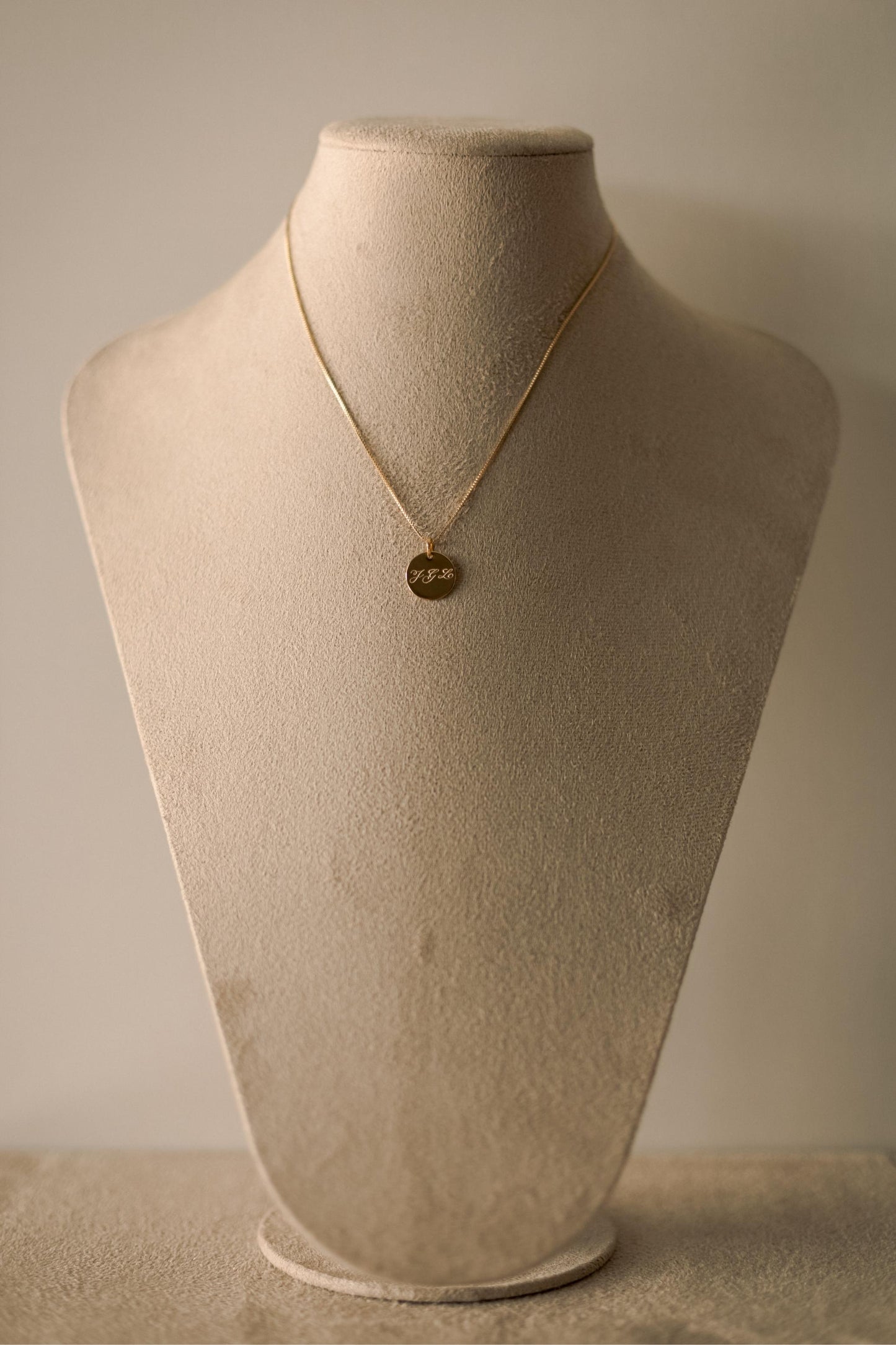 Colar Medalha Personalizado Dourado