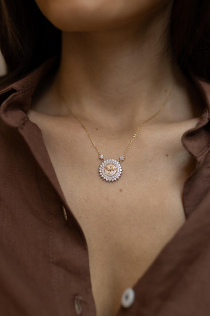 Colar Espirito Santo Moissanite Prata 925 Dourado
