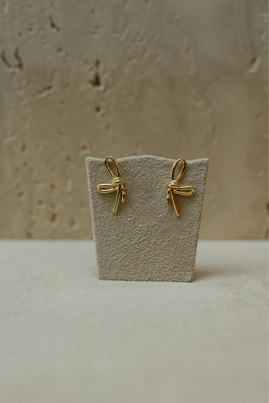 Brinco Laço Liso Dourado