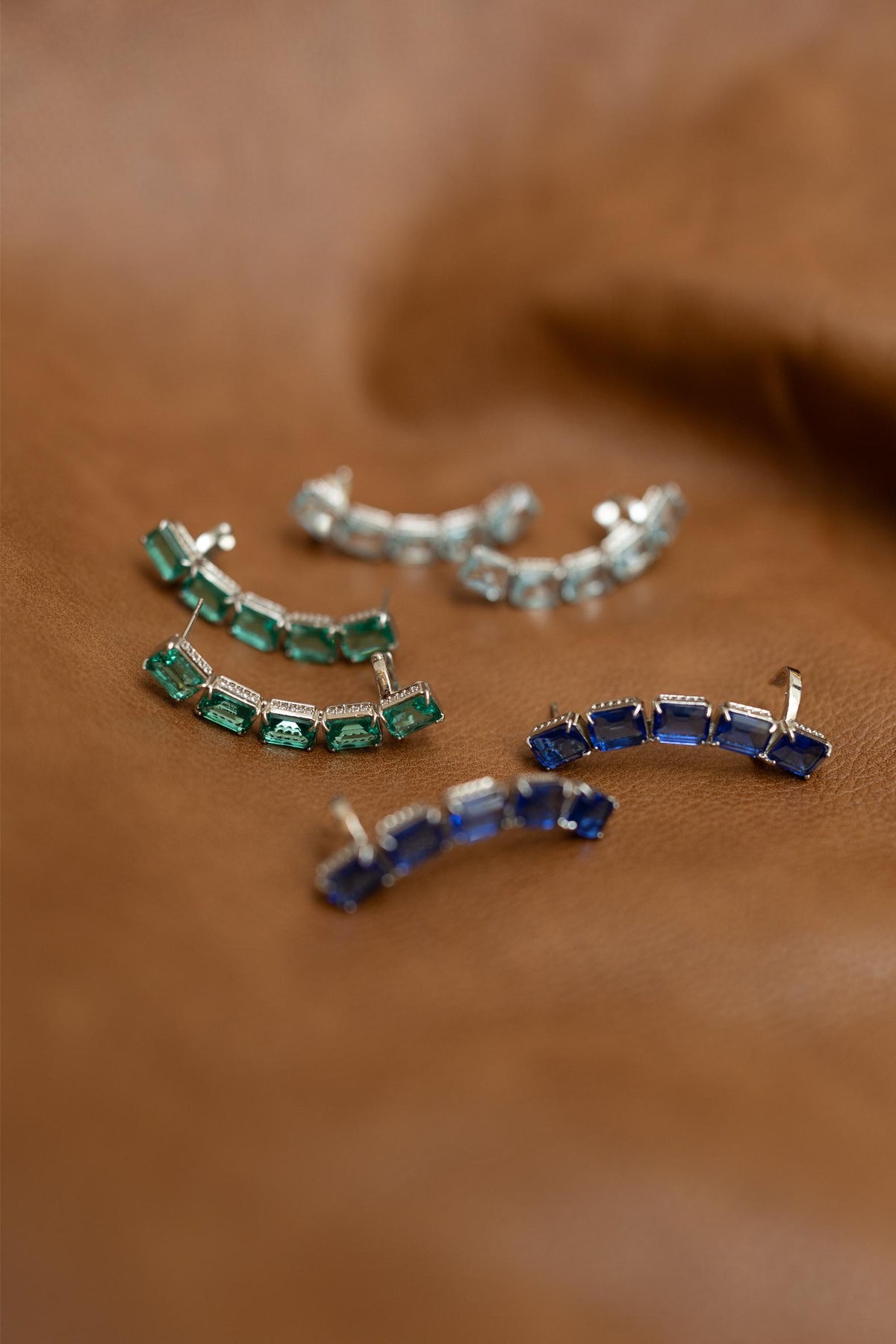 Brinco Ear Cuff Glam Zircônias