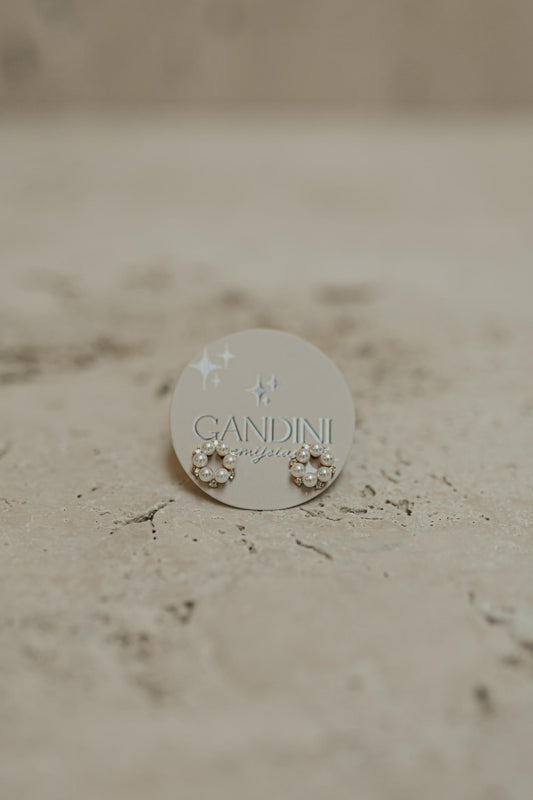 Brinco Redondo de Pérola Dourado