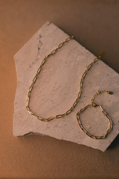 Colar de Elos Retangulares Dourado