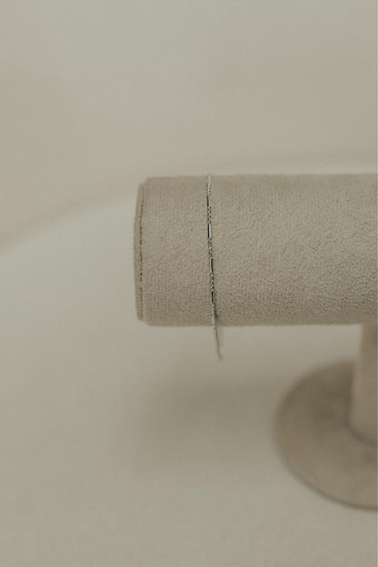 Pulseira Canutilhos e Bolinhas Ródio Branco