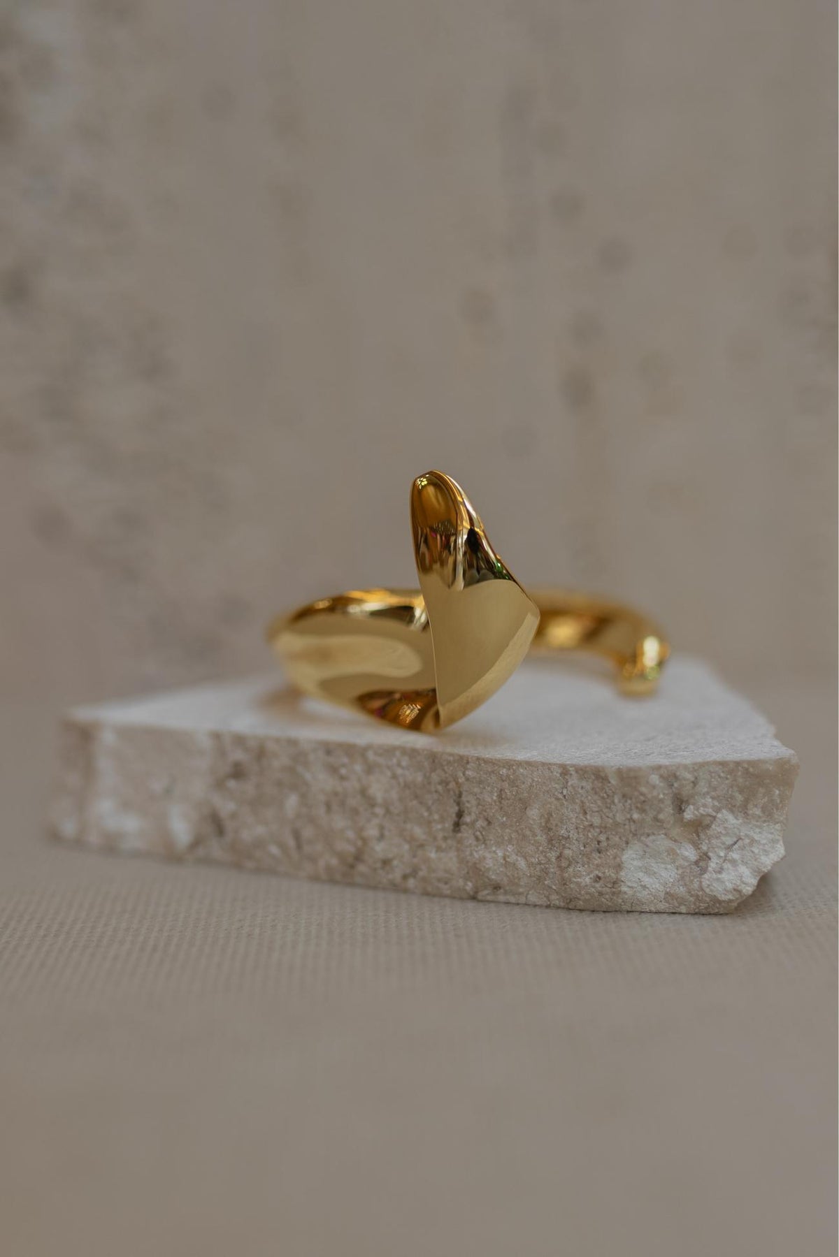 Bracelete Folha Dourado