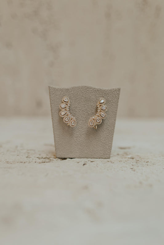 Brinco Ear Cuff Gotas Dourado