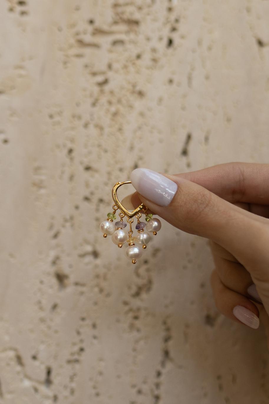 Brinco Argola Pedras Naturais e Pérolas Dourado
