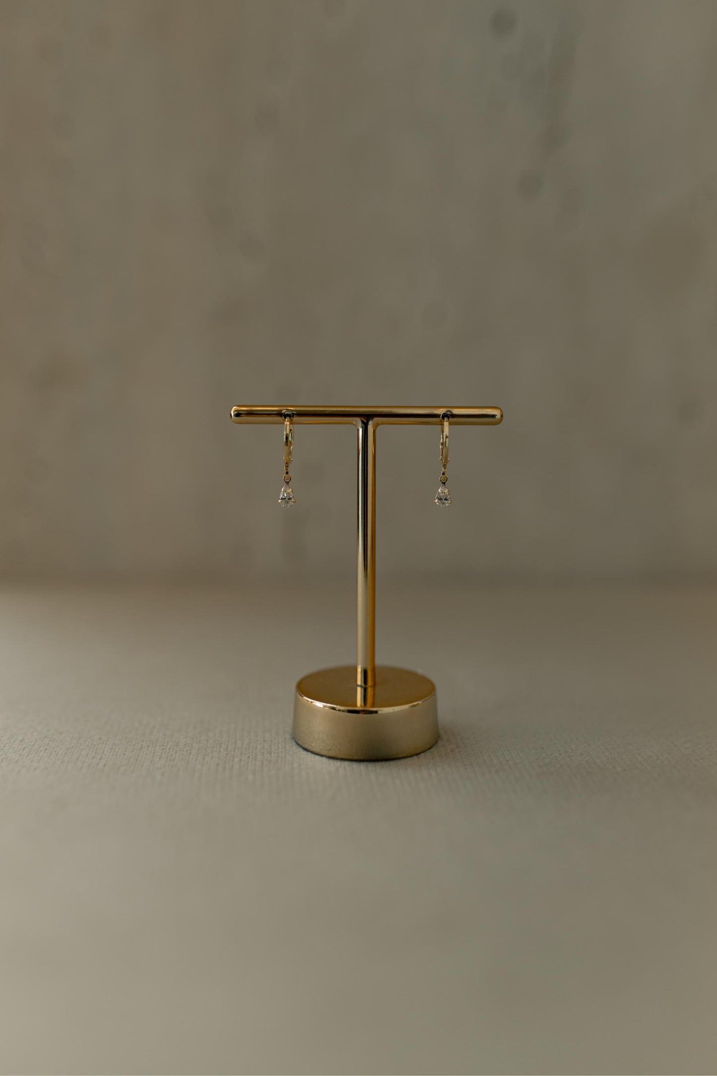 Brinco Argola Gota Cristal Dourado