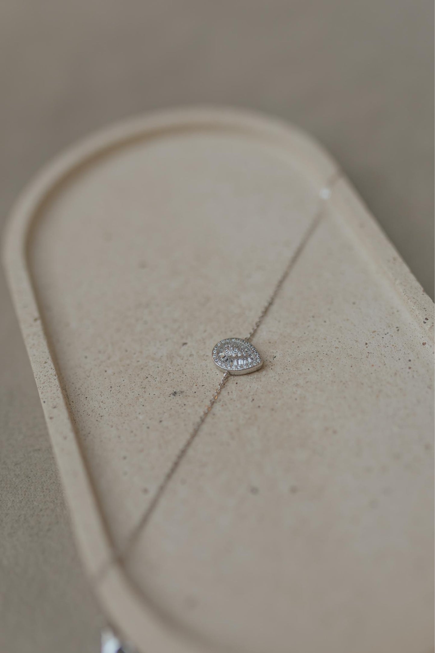 Pulseira Gota Cravejada Prata 925 Ródio Branco