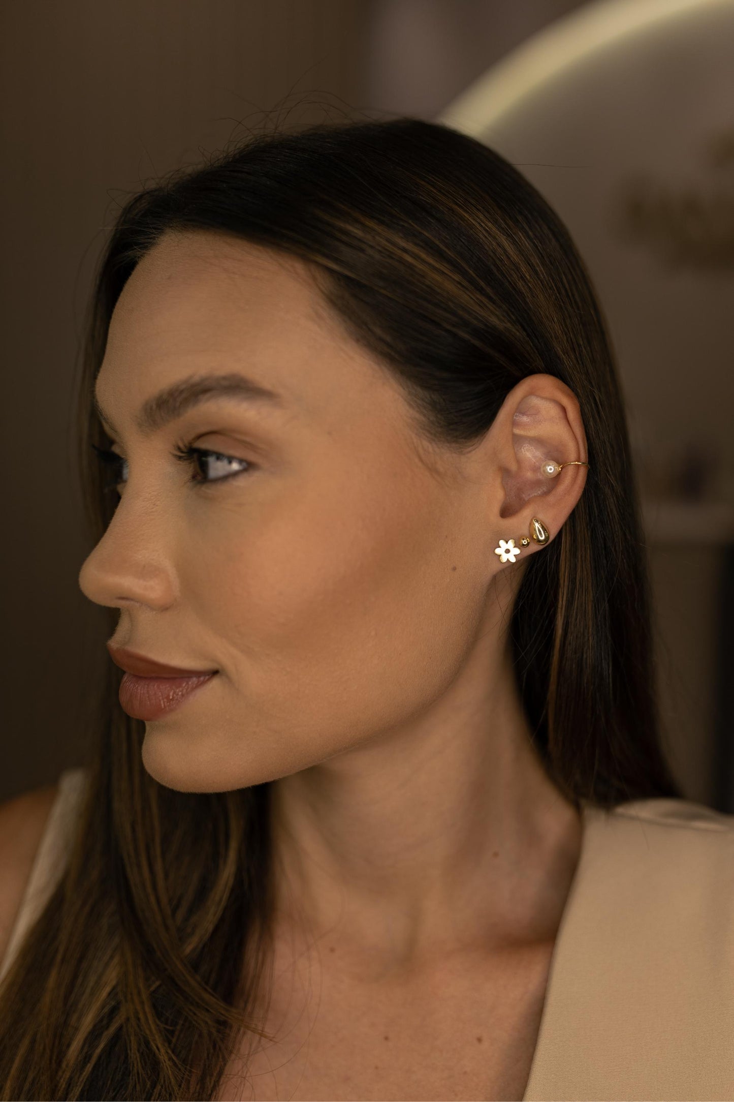 Piercing Fake Pérola Única Dourado