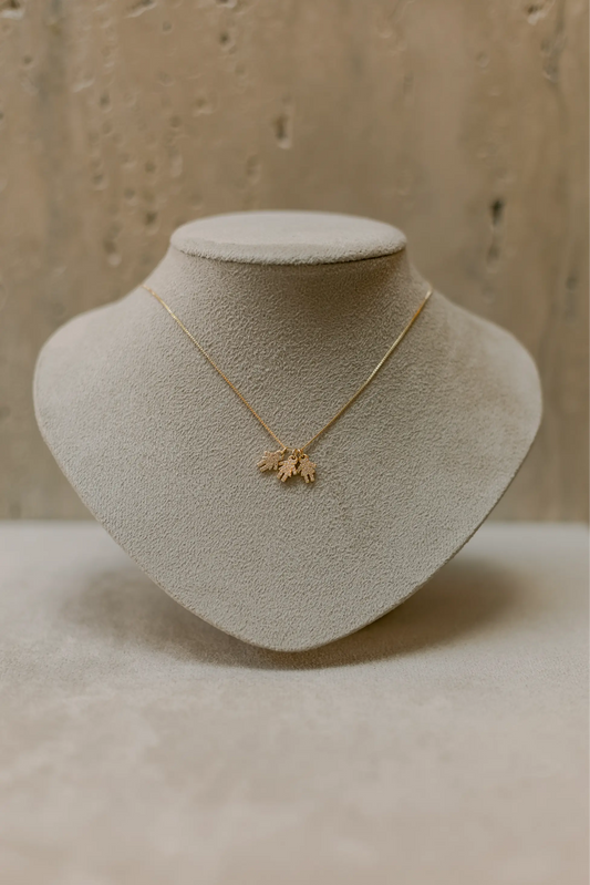 Colar Filhos Cravejado Dourado