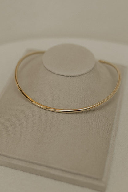 Choker Aro Tubo Liso Dourado