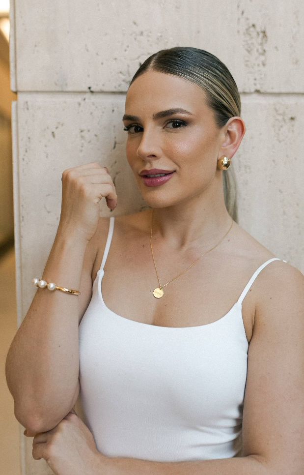 Brinco Botão Meia Esfera M Dourado