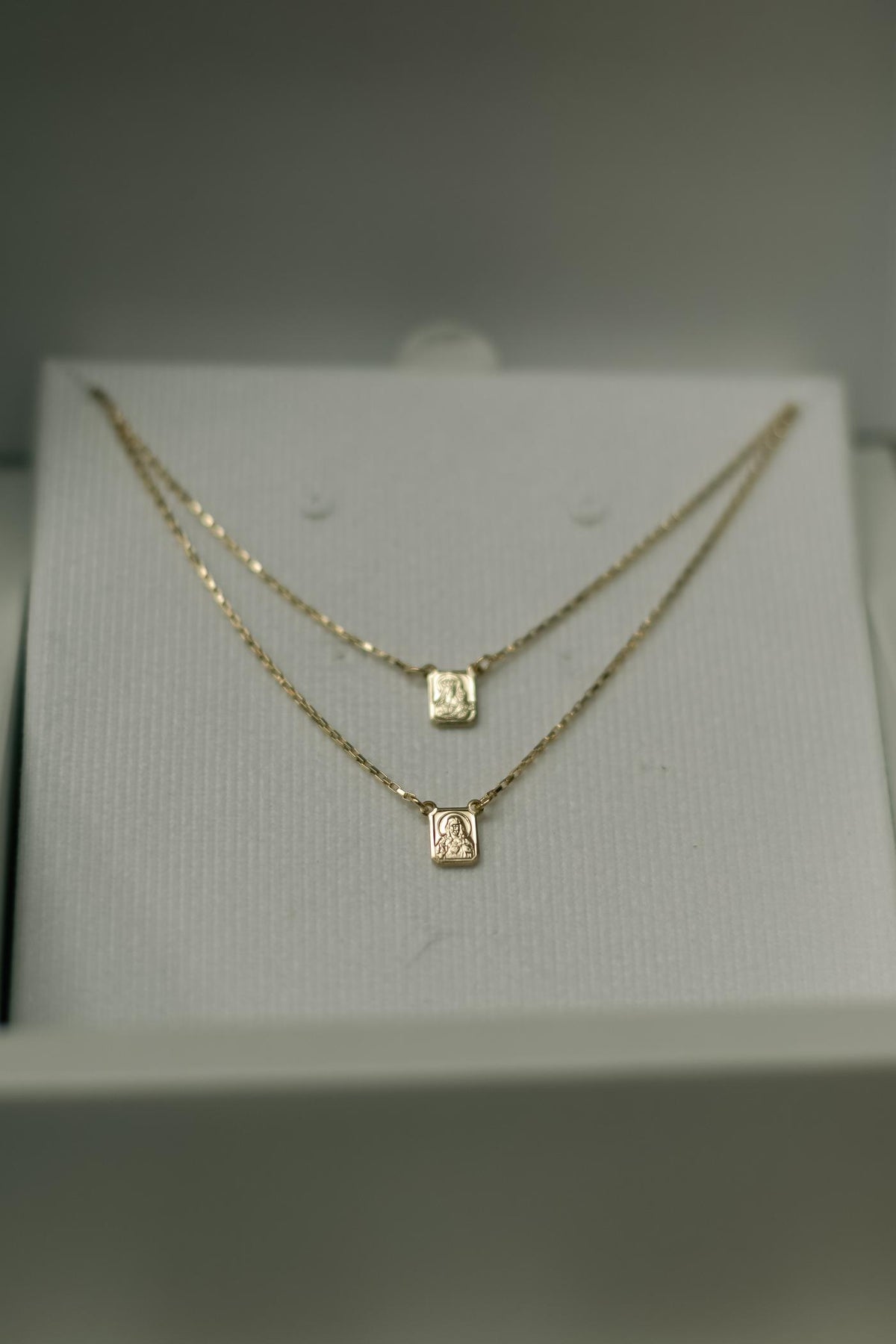 Colar Escapulário Dourado