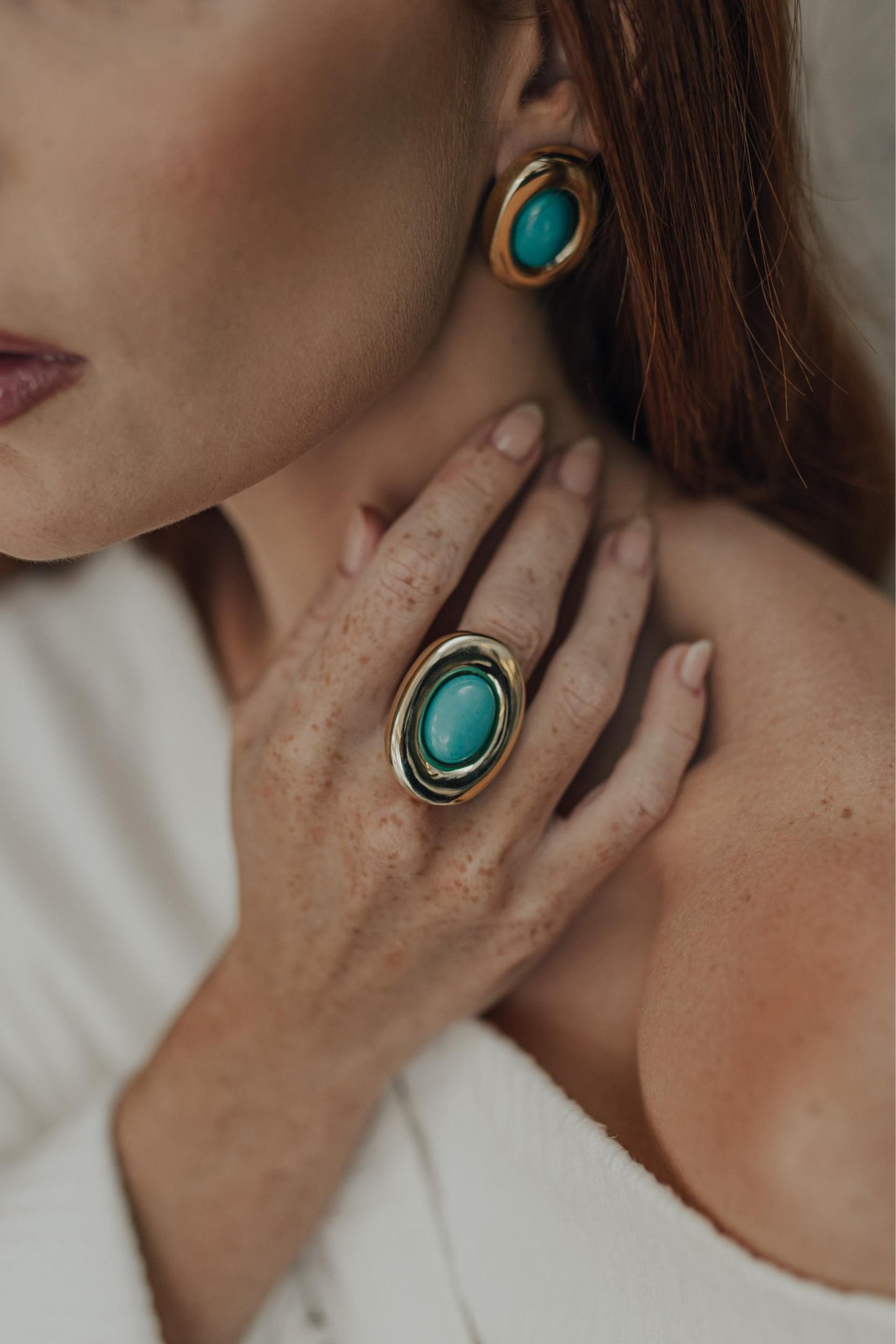 Anel Ajustável Oval Turquesa Dourado