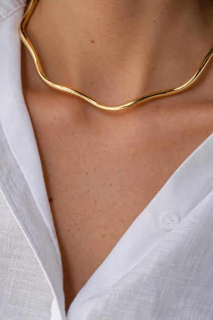 Colar Choker Aro Orgânico Dourado