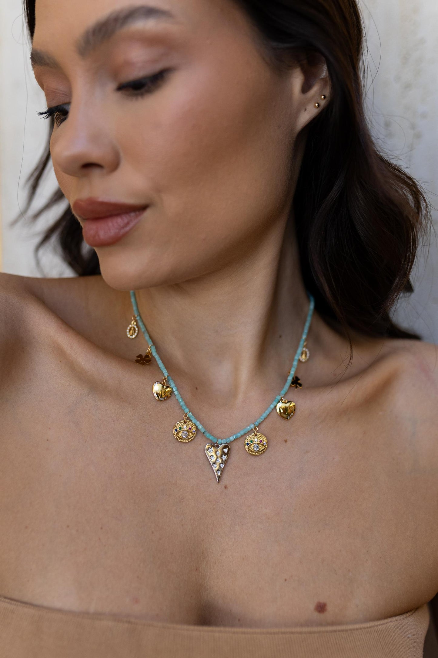 Colar de Pedras Naturais Amazonita Charms Color Mix de Banhos