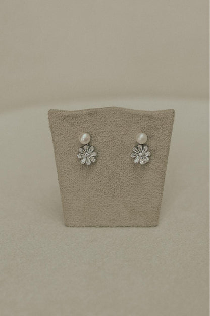 Brinco Pérola Natural Ródio Branco