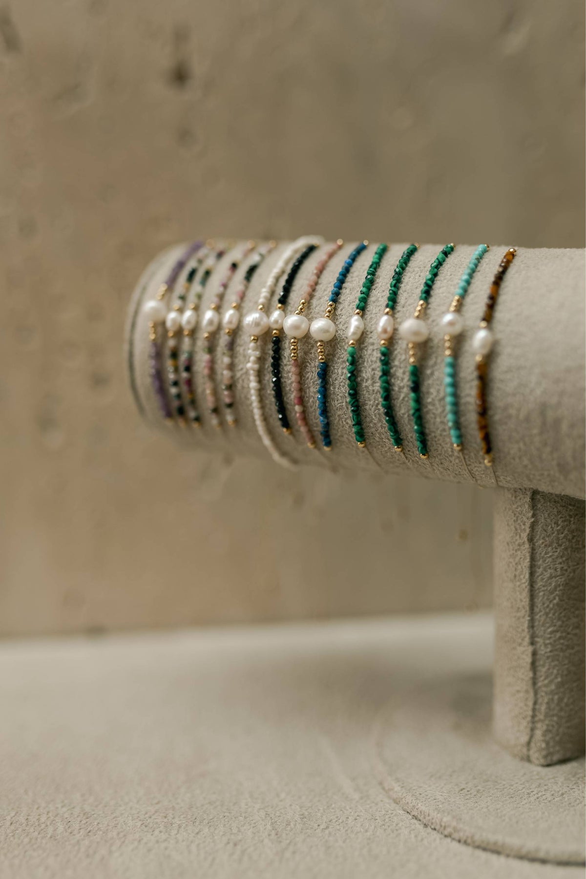 Pulseira Seda Shambala Turmalina e Pérola