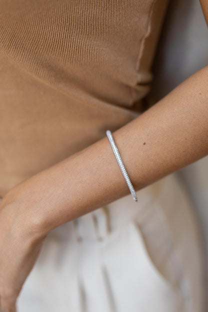 Bracelete Rígido Cravejado Ródio Branco