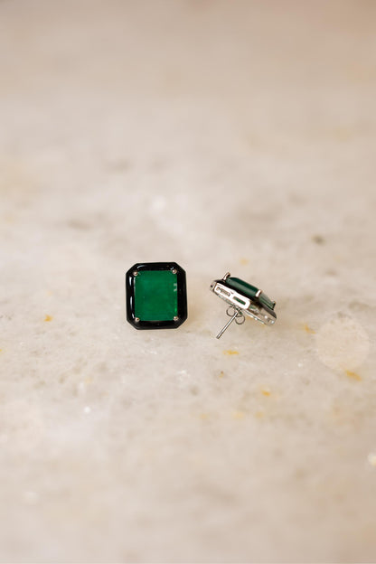 Brinco Fusion Esmeralda 4 Garras Esmaltado Preto Ródio Branco