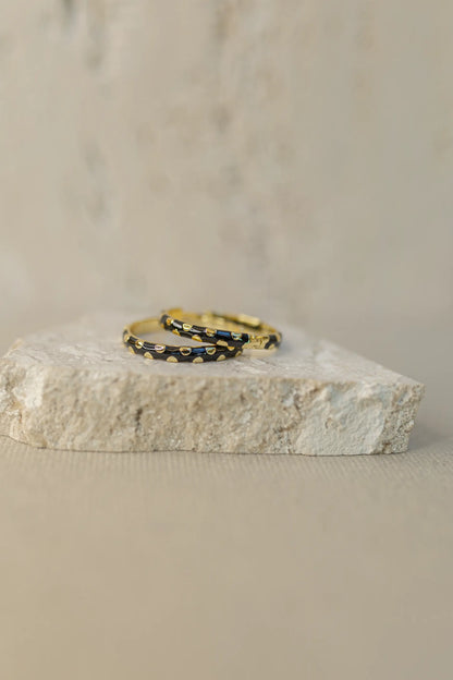 Brinco Argola Poá Preto Dourada