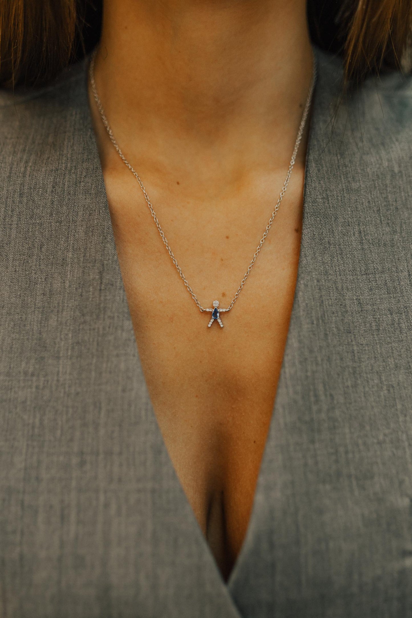 Colar Filho Cravejado com Ponto de Luz Ródio Branco