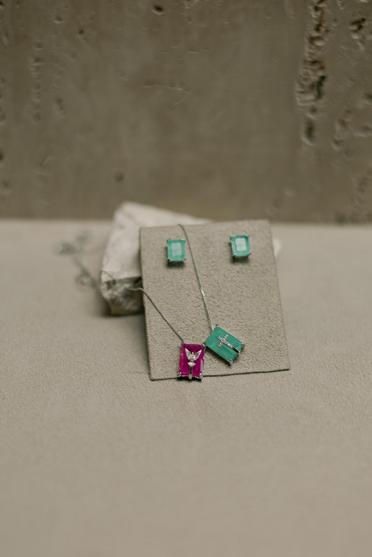 Colar Escapulário Pedras Fusion Ródio Branco