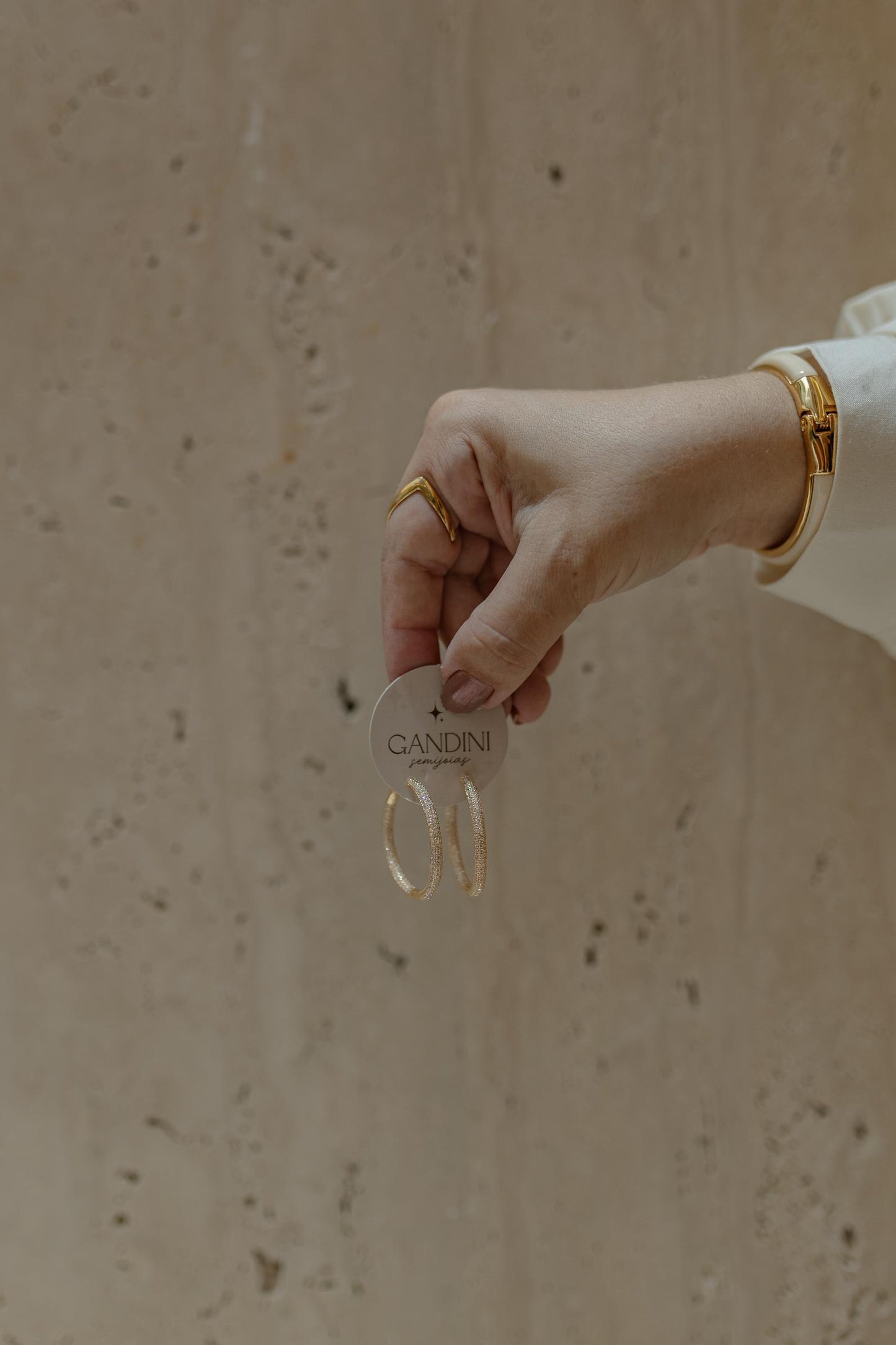 Brinco Argola Cravejada Cristal Dourado