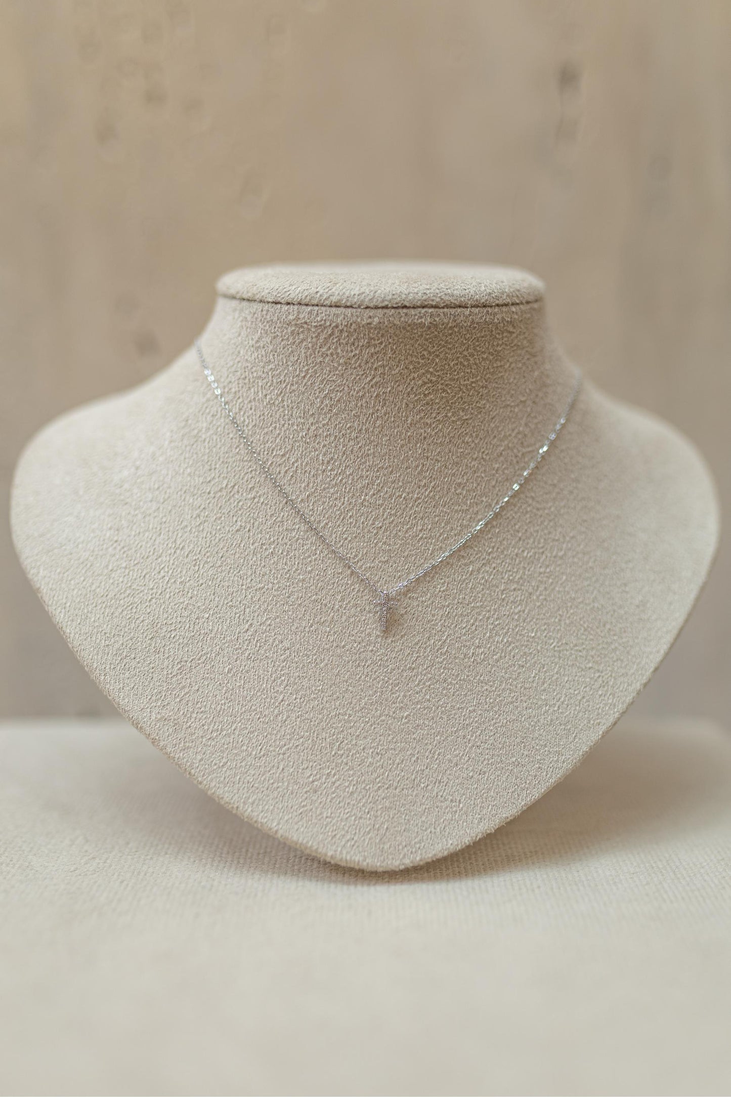 Colar Cruz Cravejado Prata 925 Ródio Branco