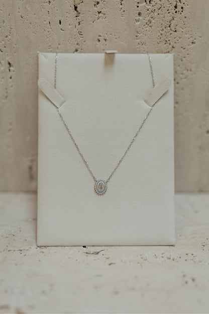Colar Mini Nossa Senhora das Graças Moissanite 3 Pontas Prata 925 Ródio Branco