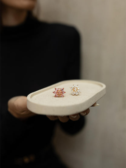 Piercing Fake Flor Dourado