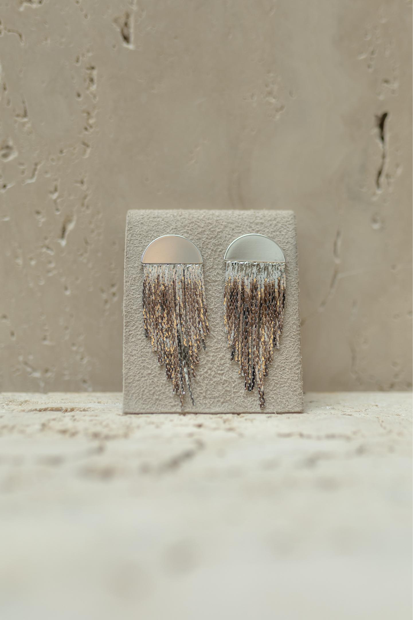 Brinco Pêndulo Franja Ródio Branco