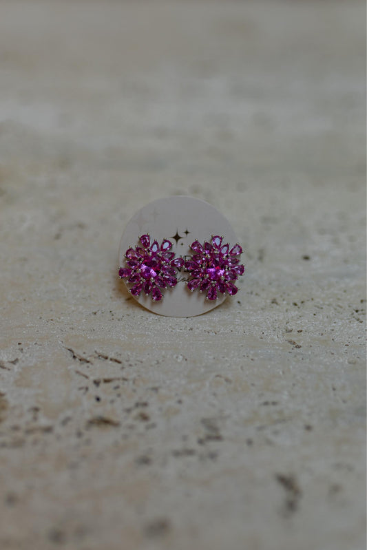Brinco Botão Flor Pedraria Rubelita Ródio Branco