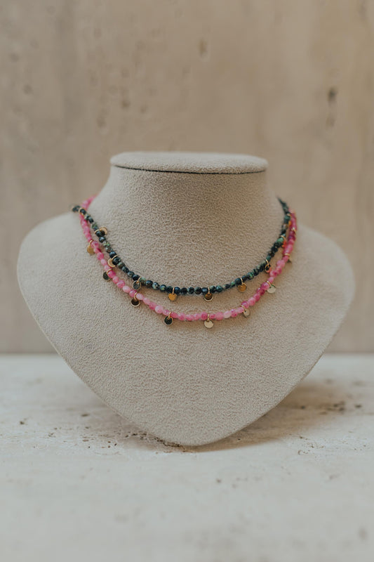 Colar Choker Rosa Chapinha Dourado