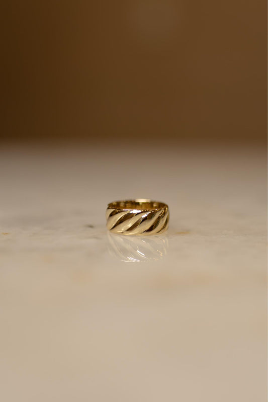 Anel Vintage Movimento Dourado
