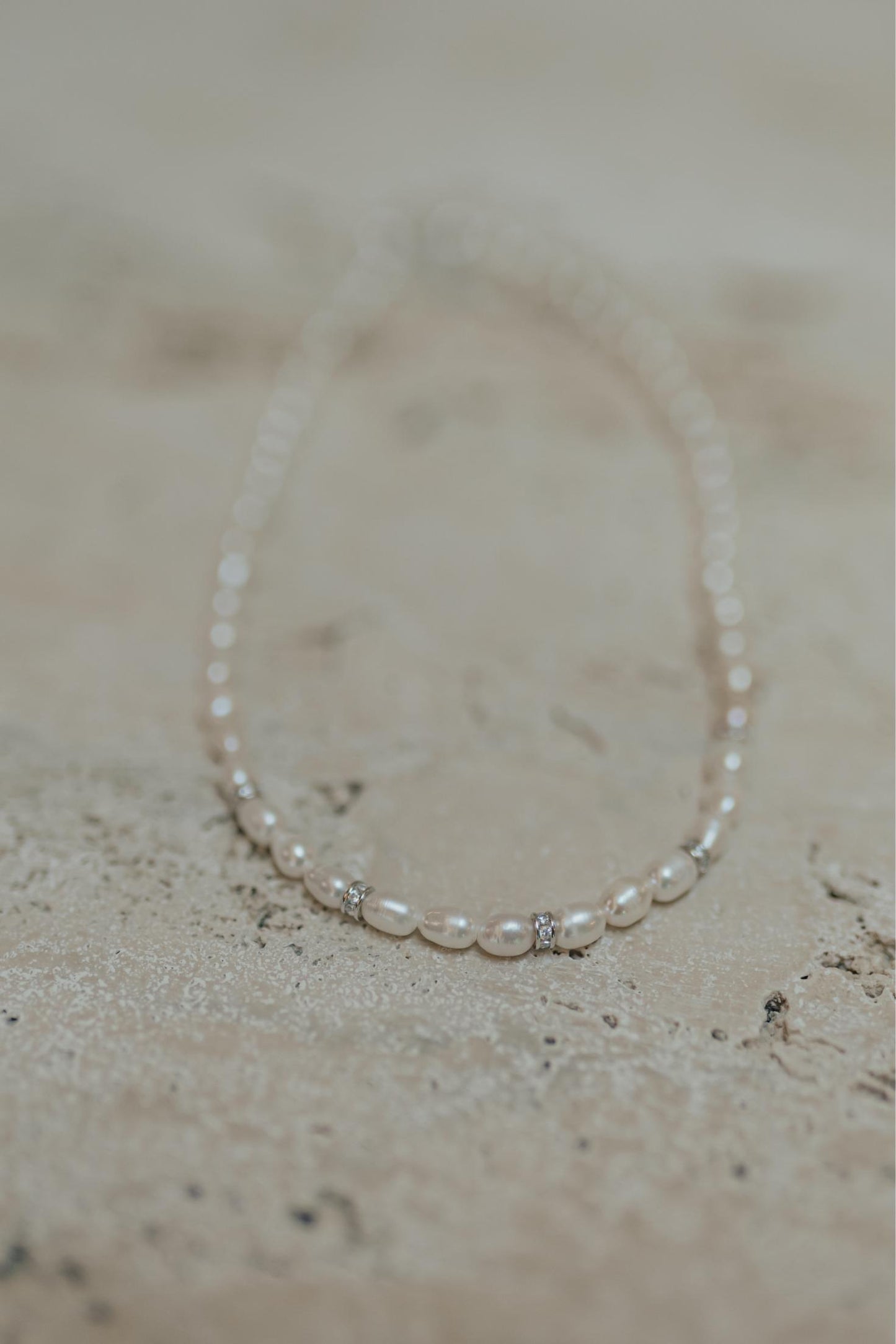 Colar Pérola com Entremeios Cravejados Prata 925 Ródio Branco