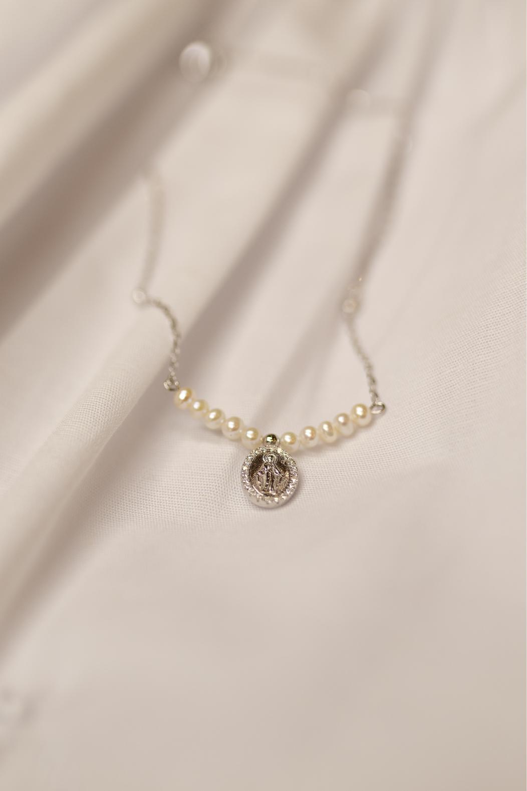 Colar Infantil Nossa Senhora das Graças Moissanite Pérolas Prata 925 Ródio Branco