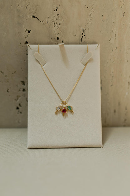 Colar Filhos com Pérolas Dourado